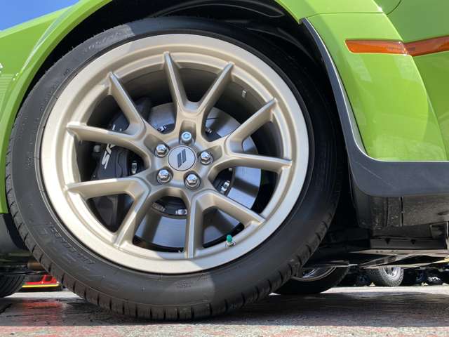 ダッジ チャレンジャー Ｒ／Ｔ スキャットパック R5年 (東海) 99