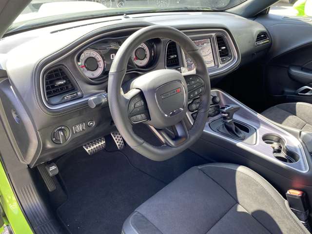 ダッジ チャレンジャー Ｒ／Ｔ スキャットパック R5年 (東海) 99