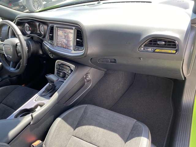 ダッジ チャレンジャー Ｒ／Ｔ スキャットパック R5年 (東海) 99