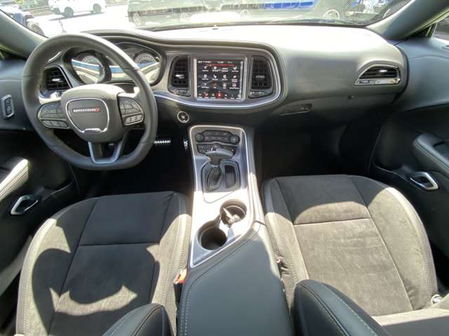 ダッジ チャレンジャー Ｒ／Ｔ スキャットパック R5年 (東海) 99