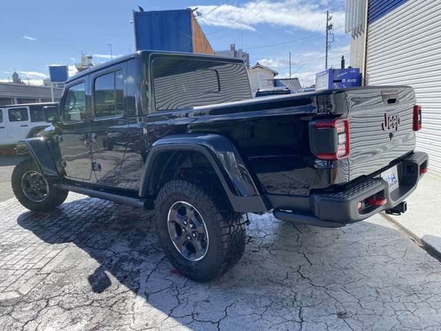 ジープ グラディエーター ３．６ ルビコン ４ＷＤ R5年 (東海) 99