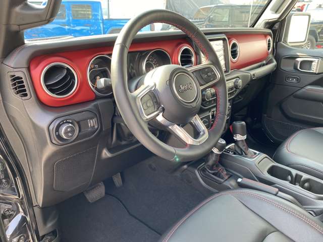 ジープ グラディエーター ３．６ ルビコン ４ＷＤ R5年 (東海) 99