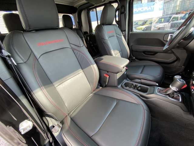 ジープ グラディエーター ３．６ ルビコン ４ＷＤ R5年 (東海) 99