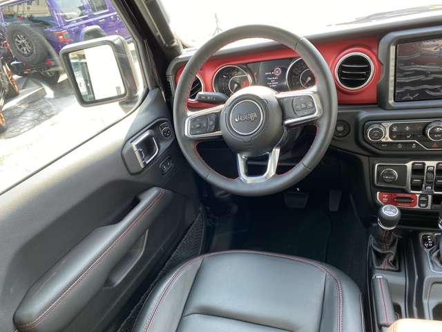 ジープ グラディエーター ３．６ ルビコン ４ＷＤ R5年 (東海) 99