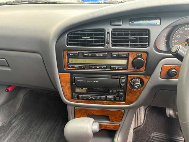トヨタ セプターワゴン ２．２Ｇ H8年 (近畿) 99