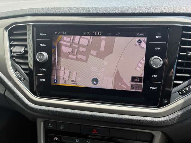 フォルクスワーゲン Ｔ－ＲＯＣ ＴＳＩ スタイル デザイン パッケージ R3年 (近畿) 99
