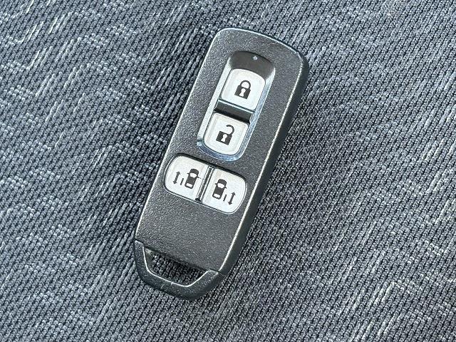 ホンダ Ｎ　ＢＯＸ ６６０ カスタムＧ Ｌパッケージ H24年 (近畿) 99