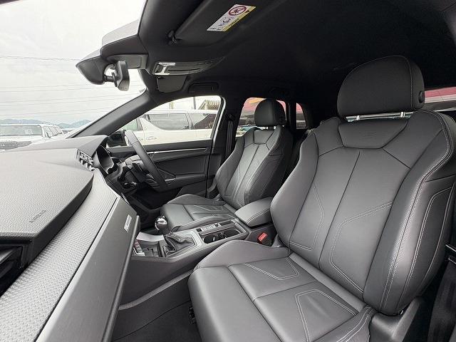 アウディ Ｑ３ ３５　ＴＦＳＩ　Ｓライン R7年 (近畿) 99