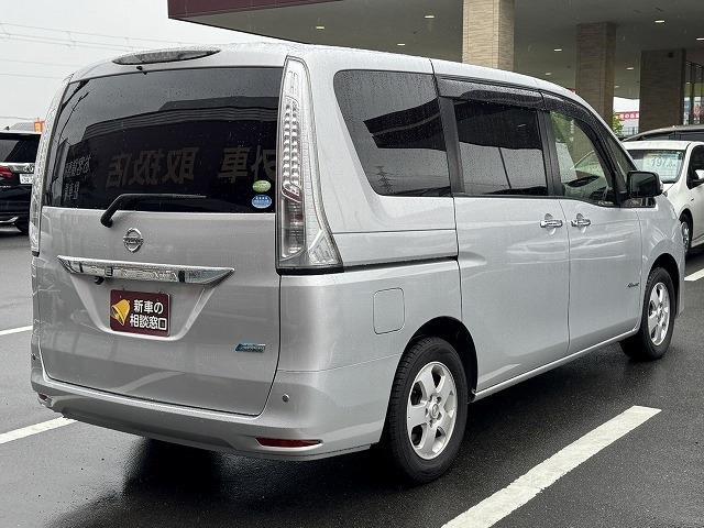 日産 セレナ ２．０ ２０Ｘ Ｓ－ＨＹＢＲＩＤ H26年 (近畿) 99