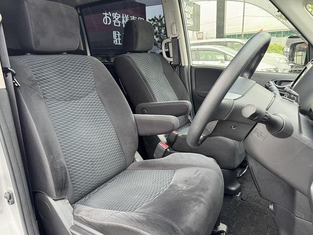 日産 セレナ ２．０ ２０Ｘ Ｓ－ＨＹＢＲＩＤ H26年 (近畿) 99