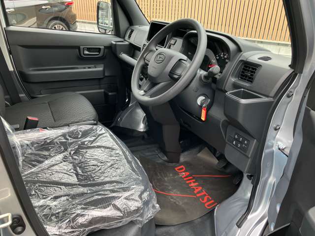 ダイハツ ハイゼットカーゴ ６６０ デラックス R8年 (関東) 99