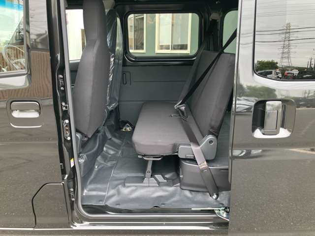 ダイハツ ハイゼットカーゴ ６６０ デラックス R8年 (関東) 99