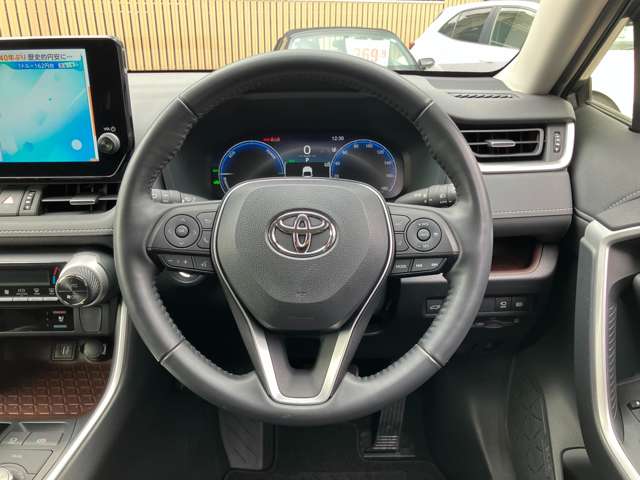 トヨタ ＲＡＶ４ ２．５ ハイブリッド Ｇ Ｅ－ＦＯＵＲ ４ＷＤ R5年 (関東) 99