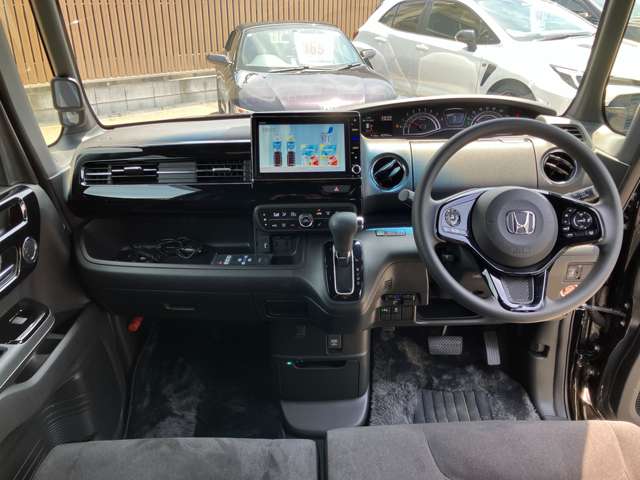 ホンダ Ｎ　ＢＯＸ カスタム ６６０ Ｌ R3年 (関東) 99