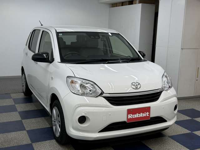 トヨタ パッソ １．０ Ｘ R4年 (関東) 99