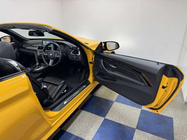 ＢＭＷ Ｍ４カブリオレ ３０ヤーレ Ｍ ＤＣＴ ドライブロジック H30年 (関東) 99