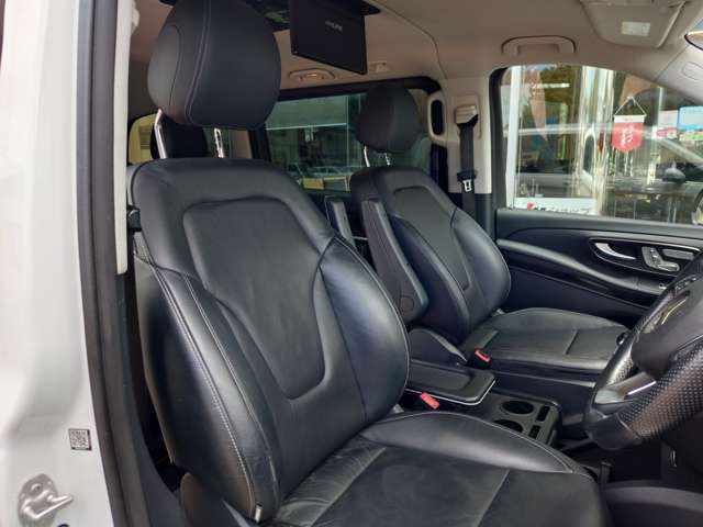 メルセデスベンツ Ｖクラス Ｖ２２０ Ｄ アバンギャルド ロング ディーゼルターボ H29年 (関東) 99