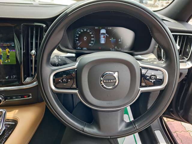 ボルボ Ｖ６０ Ｔ６ ツインエンジン ＡＷＤ インスクリプション ４ＷＤ R2年 (関東) 99