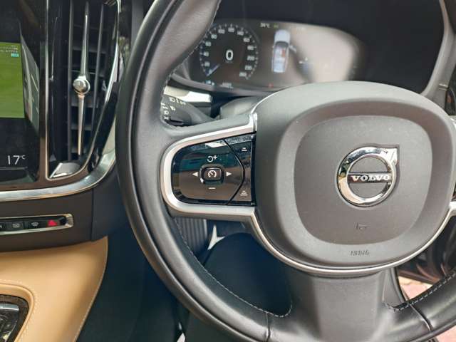 ボルボ Ｖ６０ Ｔ６ ツインエンジン ＡＷＤ インスクリプション ４ＷＤ R2年 (関東) 99
