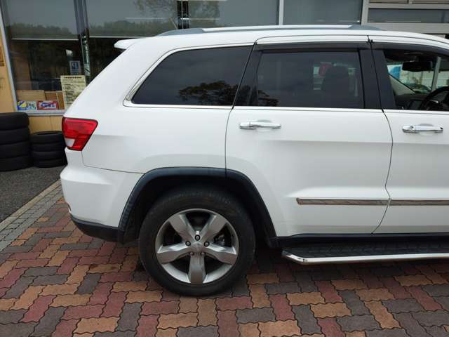 ジープ グランドチェロキー リミテッド ４ＷＤ H25年 (関東) 99