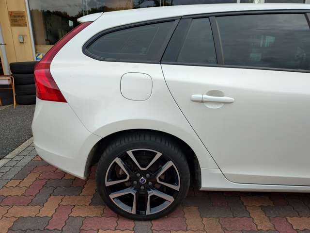 ボルボ Ｖ６０ Ｄ４ ダイナミック エディション ディーゼルターボ H29年 (関東) 99
