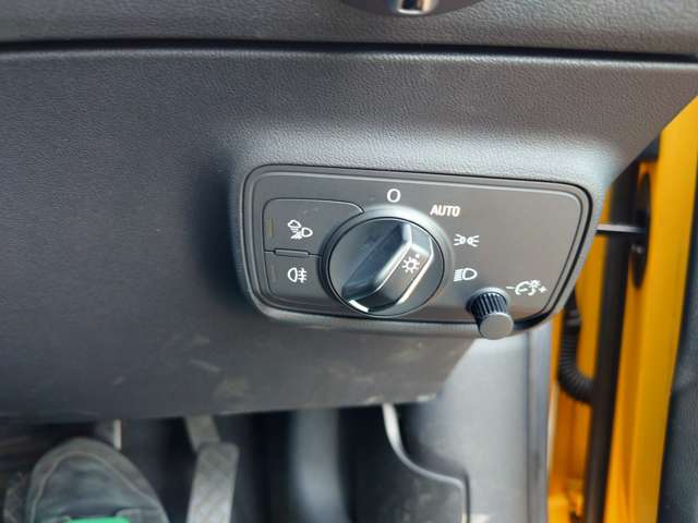アウディ ＴＴ クーペ　１．８　ＴＦＳＩ H29年 (関東) 99