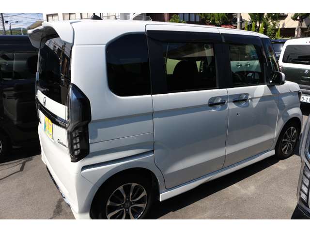 ホンダ Ｎ　ＢＯＸ カスタム ６６０ Ｌ R4年 (中国) 99