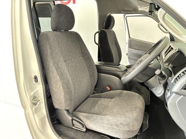 トヨタ ハイエースワゴン ２．７ グランドキャビン R7年 (中国) 99