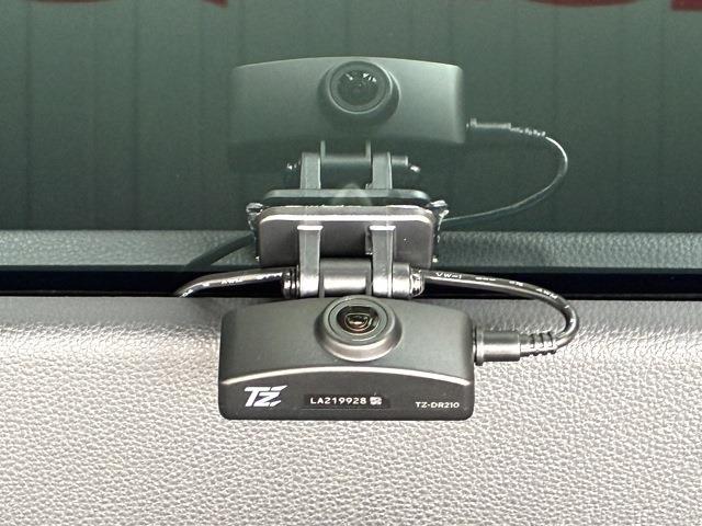 トヨタ プリウス ２．０ Ｚ R5年 (中国) 99
