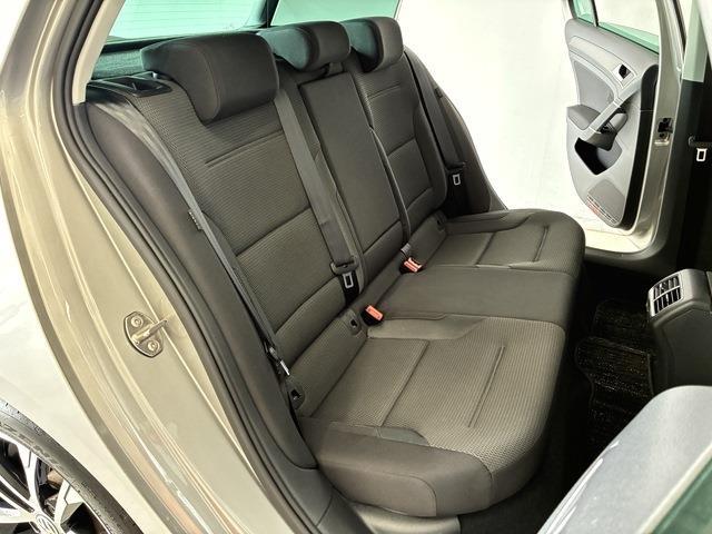フォルクスワーゲン ゴルフ ＴＤＩ コンフォートライン マイスター ディーゼルターボ R2年 (中国) 99