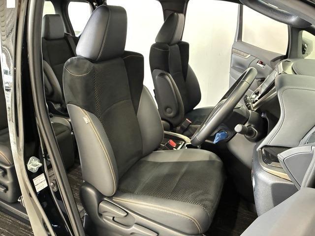 トヨタ ヴェルファイア ２．５ Ｚ ゴールデンアイズＩＩ R4年 (中国) 99