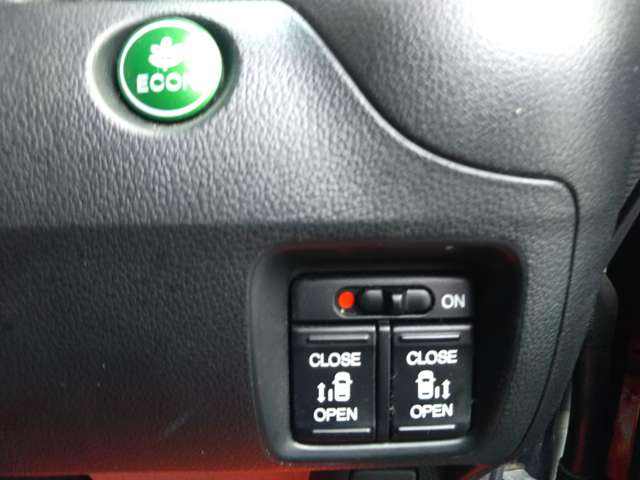 ホンダ Ｎ　ＢＯＸ ６６０ Ｇ ターボＬパッケージ H27年 (中国) 99