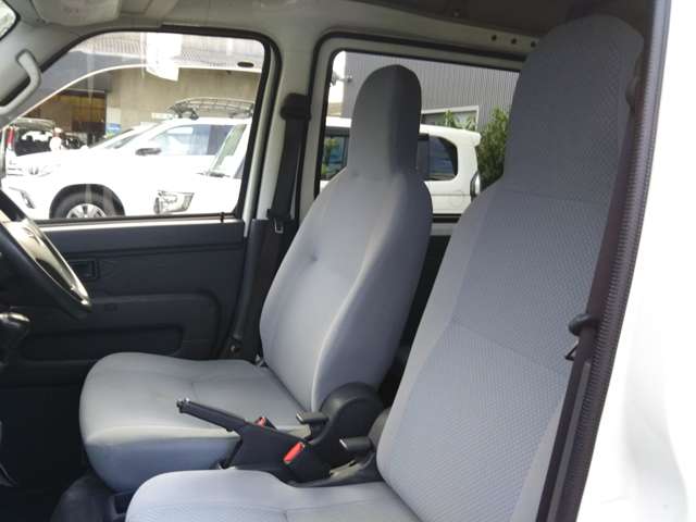 トヨタ ピクシスバン ６６０ デラックス ハイルーフ ４ＷＤ H26年 (中国) 99