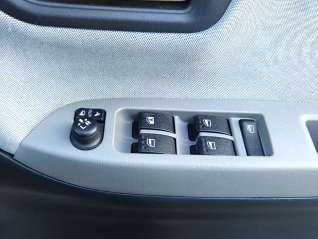 ダイハツ キャスト　アクティバ アクティバ ６６０ Ｘ ＳＡＩＩ H27年 (中国) 99