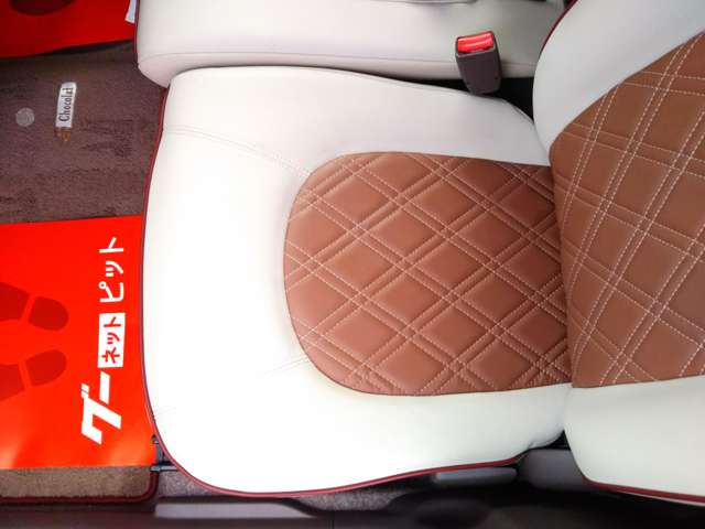 スズキ アルトラパン ６６０ ショコラ Ｘ H26年 (中国) 99