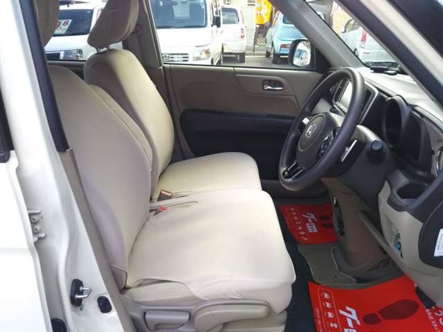 ホンダ Ｎ−ＯＮＥ ６６０ ツアラー Ｌパッケージ H25年 (中国) 99