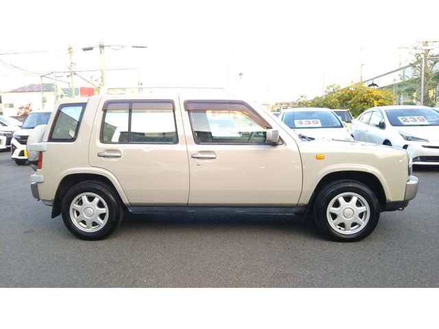 日産 ラシーン １．５ タイプＳ ４ＷＤ H13年 (中国) 99
