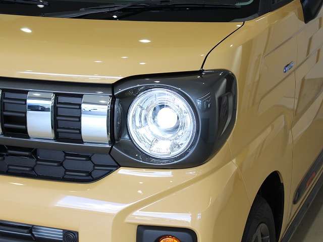 スズキ スペーシア ６６０ ギア ハイブリッド ＸＺ R7年 (四国) 99