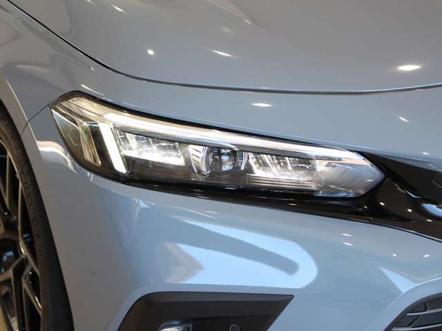 ホンダ シビック ２．０ Ｅ：ＨＥＶ R5年 (四国) 99