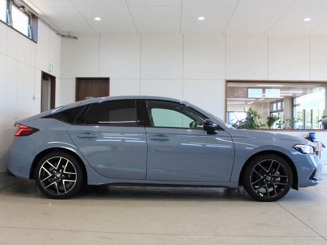 ホンダ シビック ２．０ Ｅ：ＨＥＶ R5年 (四国) 99
