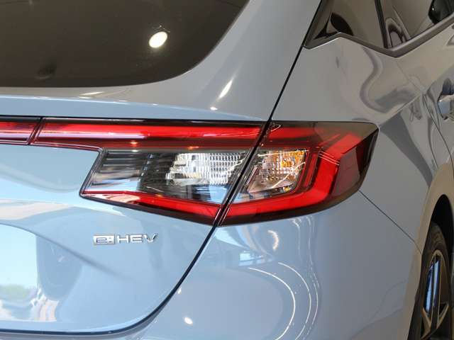 ホンダ シビック ２．０ Ｅ：ＨＥＶ R5年 (四国) 99