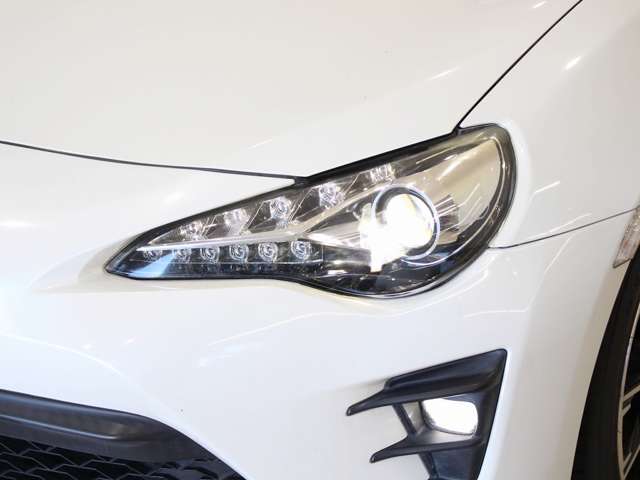 トヨタ ８６ ２．０ ＧＴ H29年 (四国) 99