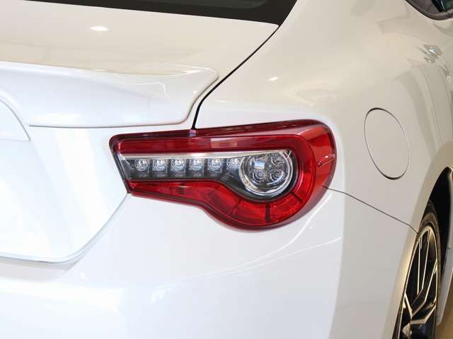 トヨタ ８６ ２．０ ＧＴ H29年 (四国) 99