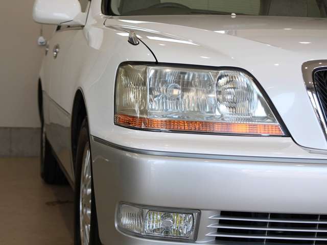 トヨタ クラウンマジェスタ ３．０ Ａタイプ H11年 (四国) 99
