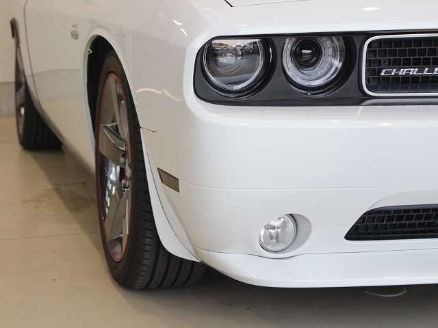ダッジ チャレンジャー ＳＸＴ H27年 (四国) 99
