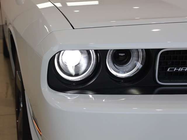 ダッジ チャレンジャー ＳＸＴ H27年 (四国) 99