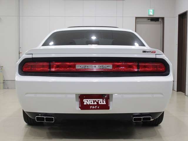 ダッジ チャレンジャー ＳＸＴ H27年 (四国) 99