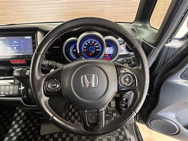 ホンダ Ｎ　ＢＯＸ ６６０ カスタムＧ ターボＳＳパッケージ H25年 (四国) 99