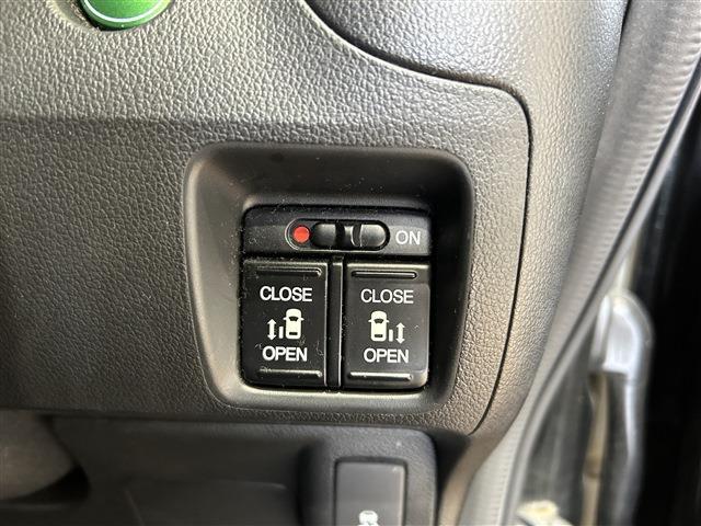 ホンダ Ｎ　ＢＯＸ ６６０ カスタムＧ ターボＳＳパッケージ H25年 (四国) 99