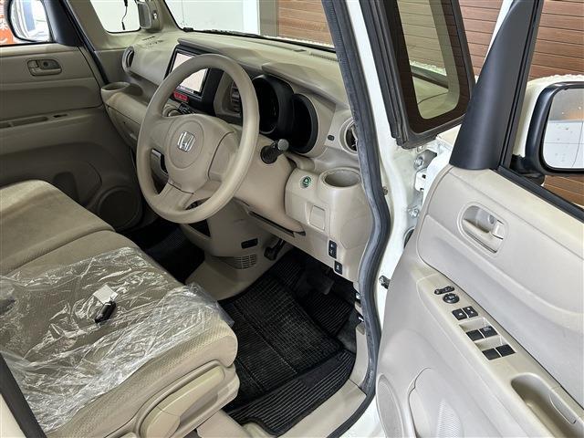 ホンダ Ｎ　ＢＯＸ ６６０ Ｇ H27年 (四国) 99